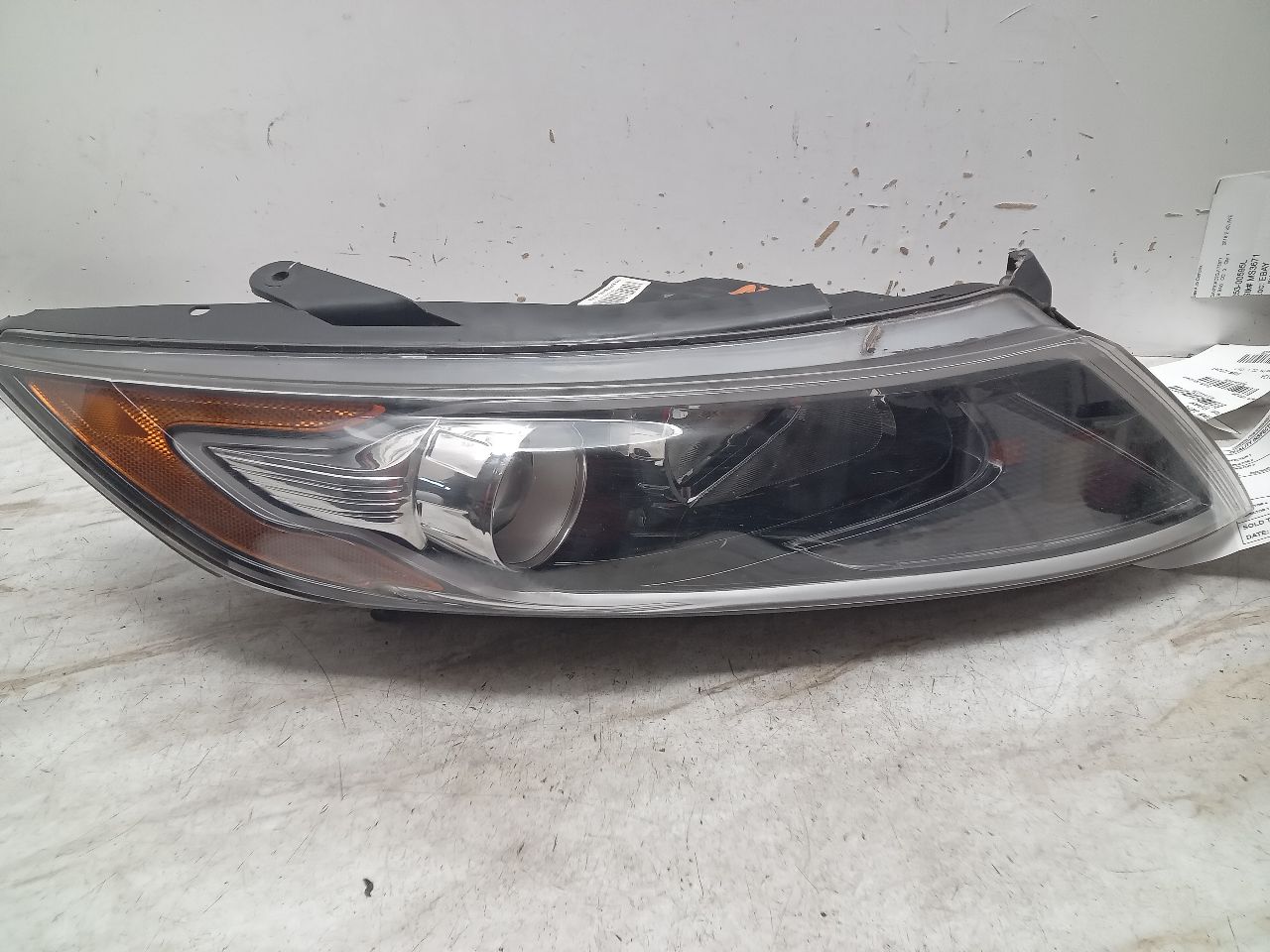 2011 KIA OPTIMA 4cyl Hybrid 2.4 Right HEADLAMP ASSEMBLY - 344272