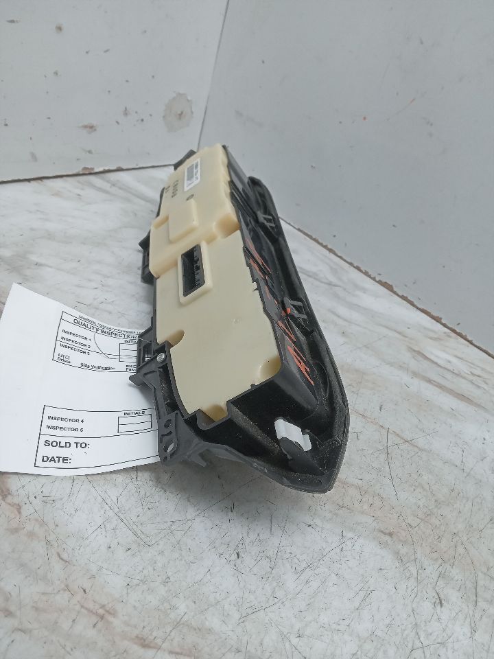 2013 HONDA CR-V 4cyl Gasoline 2.4 TEMP CONTROL - 344279 — photo 6