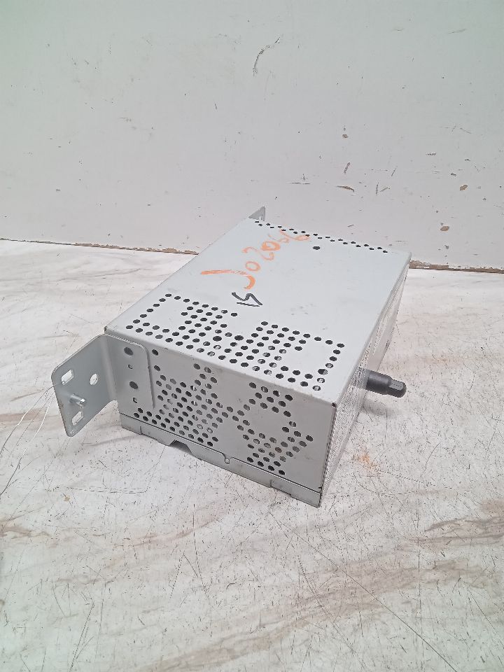 2023 FORD MAVERICK PICKUP 2.5L 4cyl Hybrid Radio Audio - 344291 — photo 3