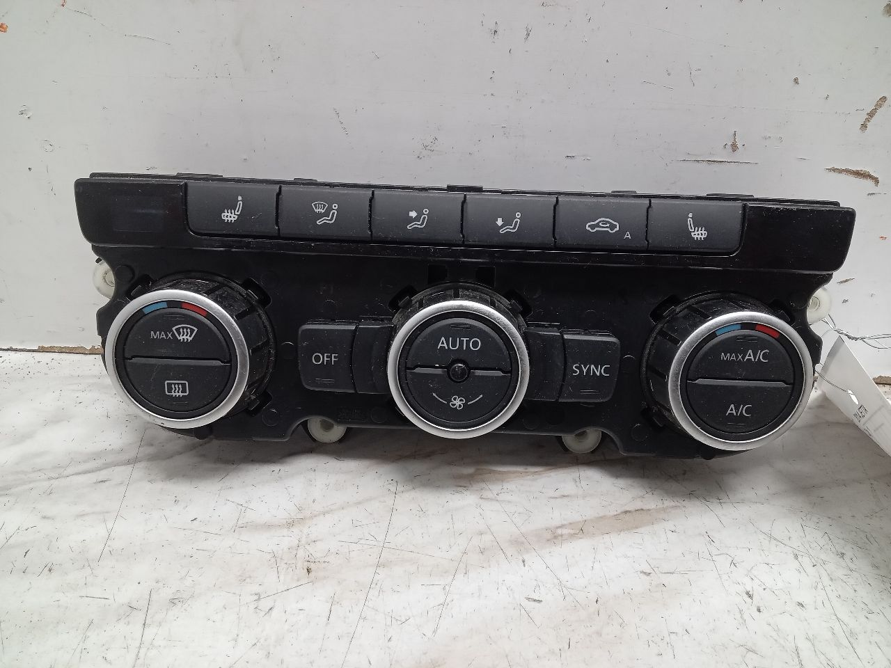 2014 VOLKSWAGEN JETTA 1.4L 4cyl Turbo Hybrid TEMP CONTROL - 344309