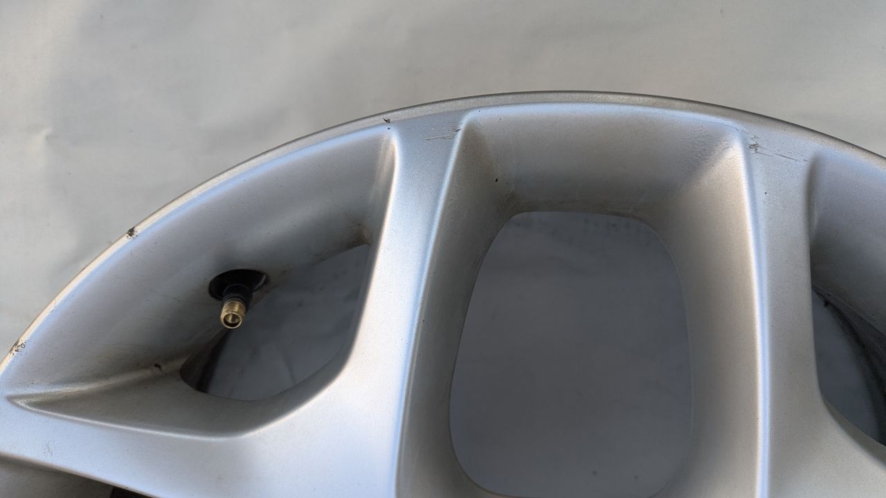 2017 CHRYSLER PACIFICA 6cyl Gasoline 3.6 WHEEL - 344436 — photo 4
