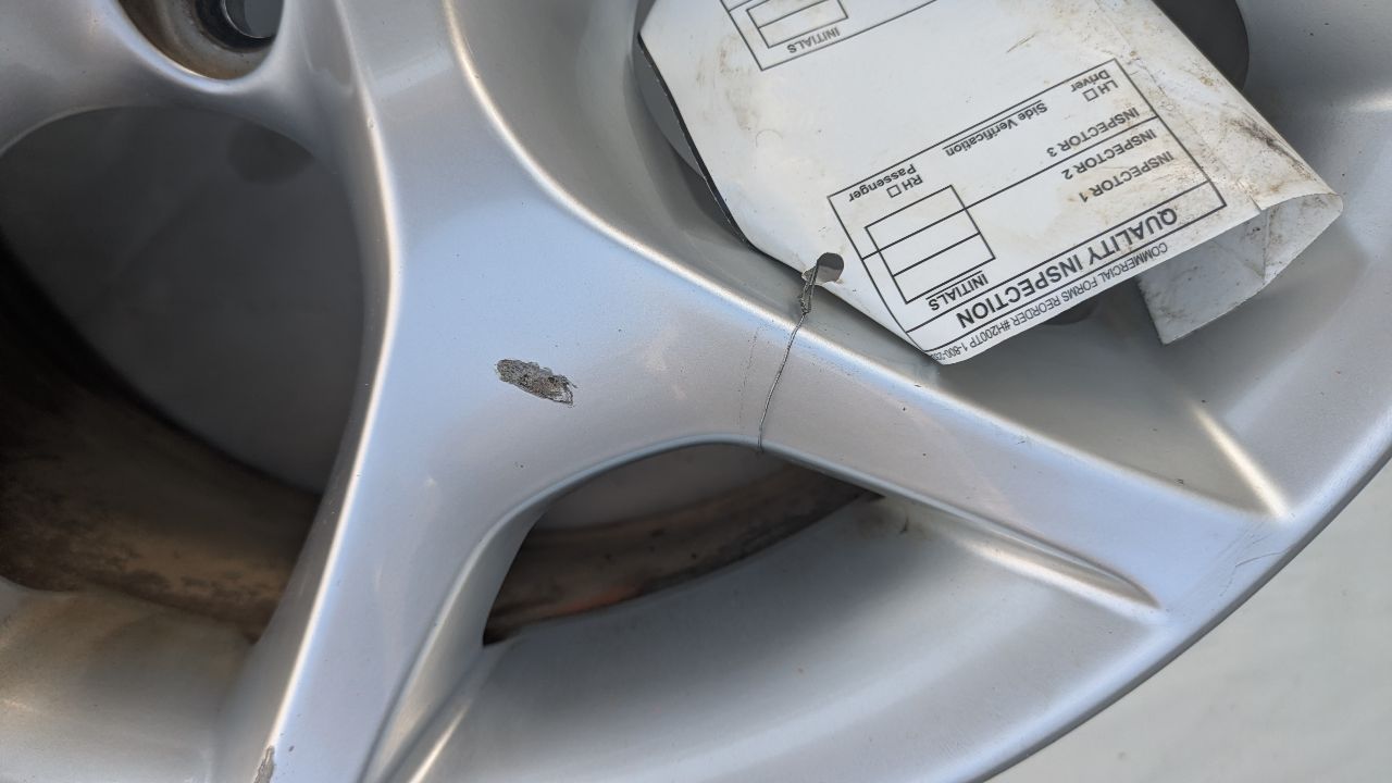2017 CHRYSLER PACIFICA 6cyl Gasoline 3.6 WHEEL - 344436 — photo 6