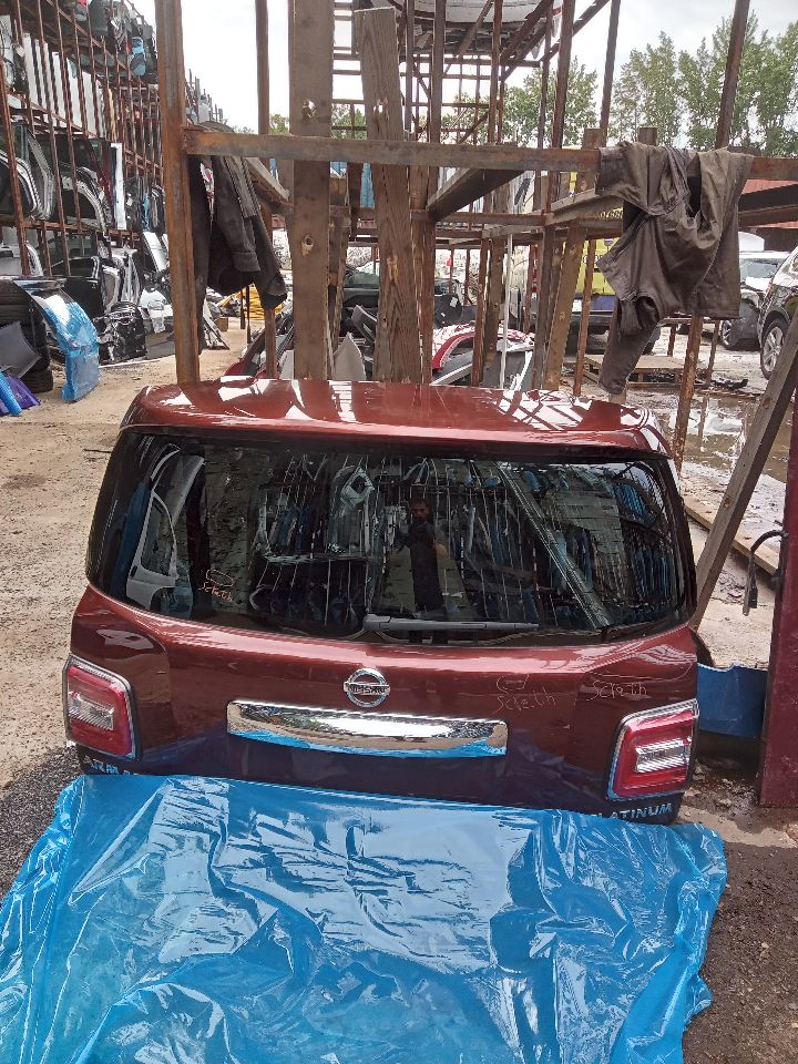 2017 NISSAN ARMADA 5.6L 8cyl Gasoline VVT Decklid  Tailgate - 344977 — photo 3