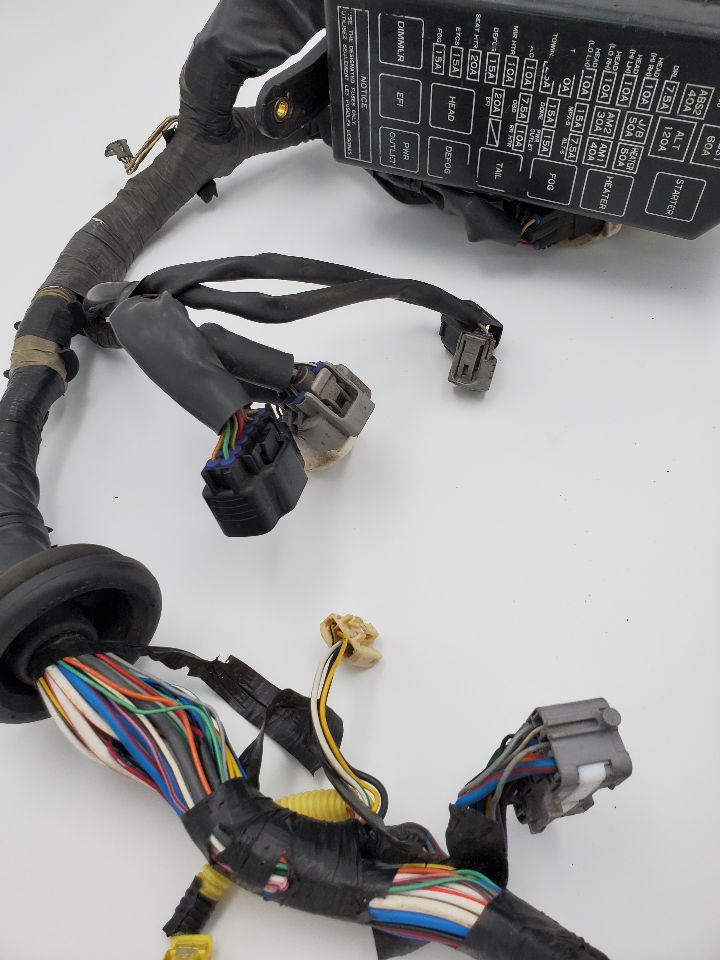 2002 TOYOTA 4 RUNNER Fuse Box, Engine - 345226 — photo 5