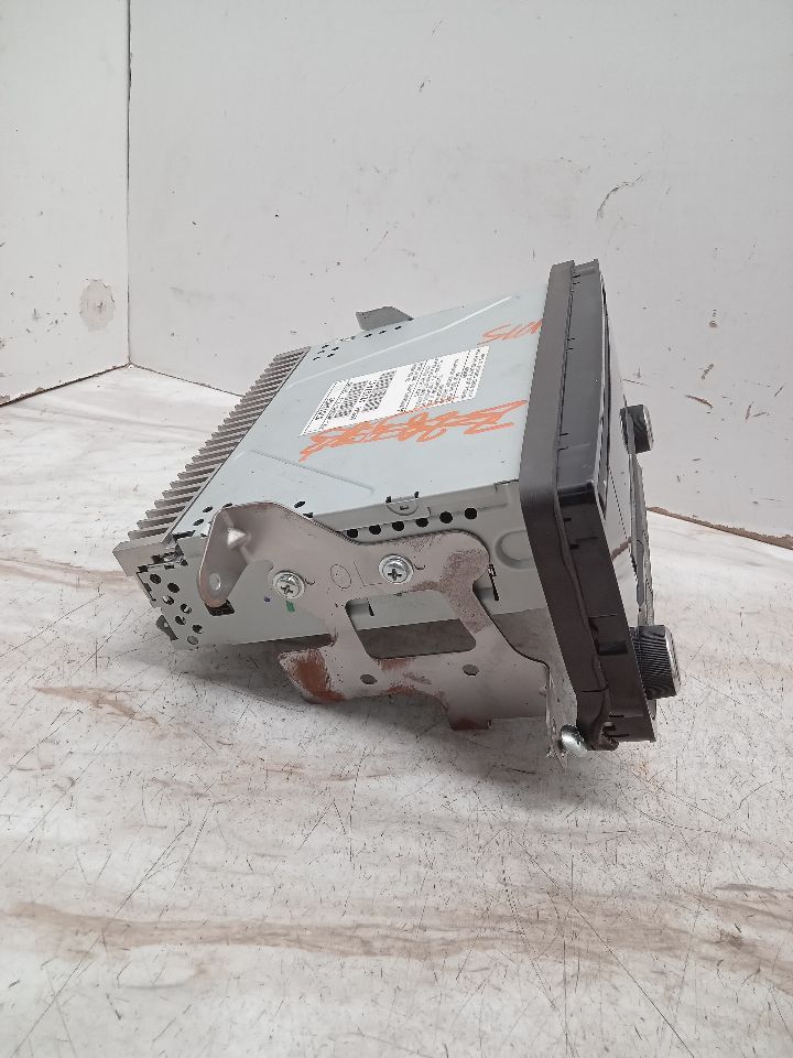 2014 MITSUBISHI OUTLANDER SPORT 4cyl Gasoline 2.0 Dohc Radio Audio - 345375 — photo 6