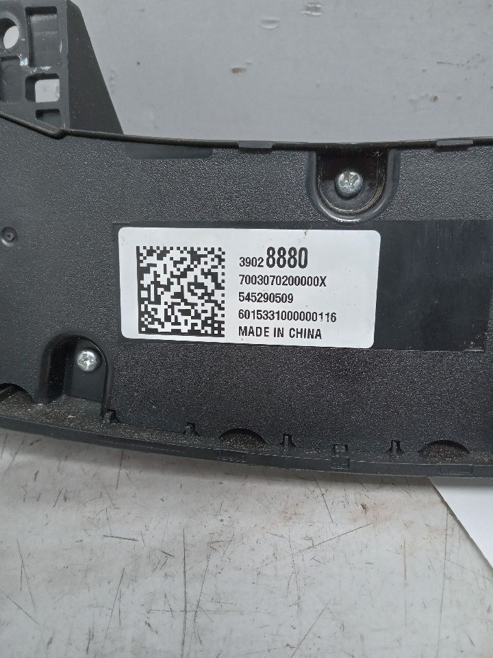 2016 JEEP COMPASS 4cyl Gasoline 2.4 TEMP CONTROL - 345747 — photo 4