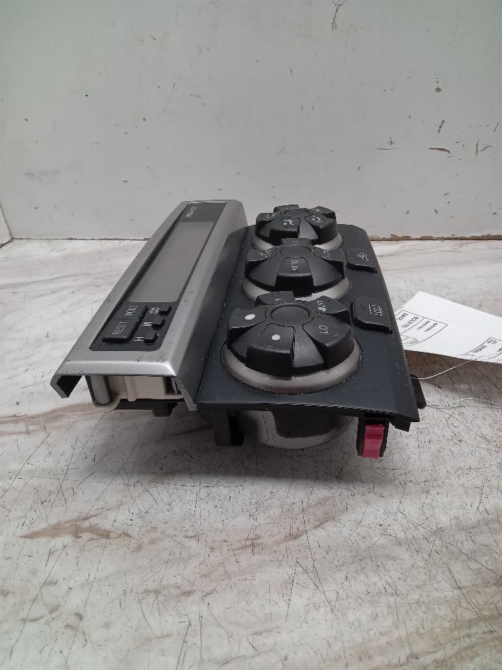 2004 TOYOTA 4 RUNNER 6cyl Gasoline 4.0 TEMP CONTROL - 346199 — photo 6