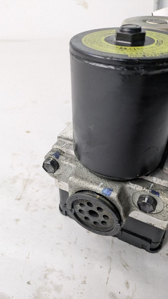 2007 LEXUS GS450H 6cyl Hybrid 3.5 liter Anti-lock Brake Pts - 346424 — photo 3
