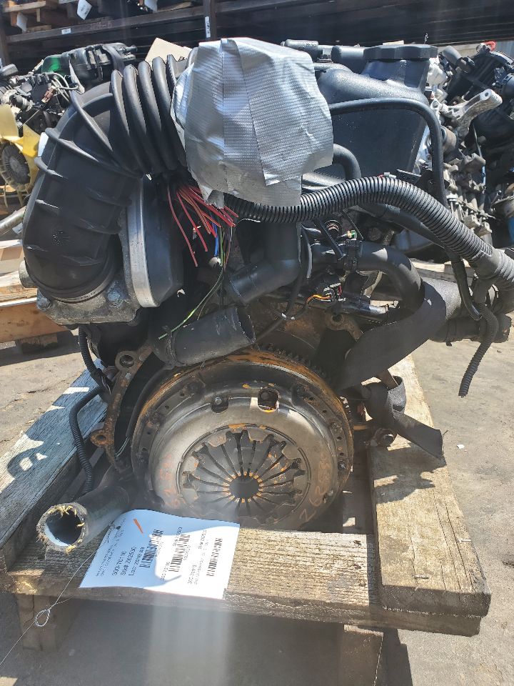 2005 MINI COOPER COOPER 4cyl Gasoline 1.6 ENGINE ASSEMBLY - 347272