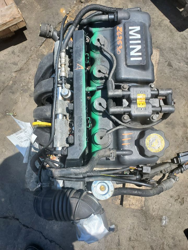 2005 MINI COOPER COOPER 4cyl Gasoline 1.6 ENGINE ASSEMBLY - 347272 — photo 2