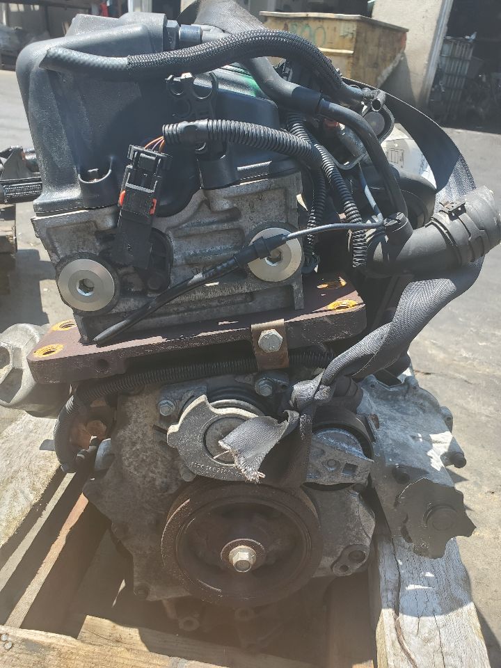 2005 MINI COOPER COOPER 4cyl Gasoline 1.6 ENGINE ASSEMBLY - 347272 — photo 4