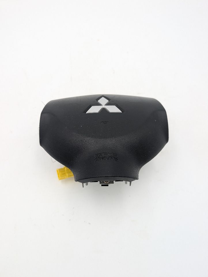 2007 MITSUBISHI OUTLANDER 6cyl Gasoline 3.0 Left AIR BAG - 347738 — photo 2