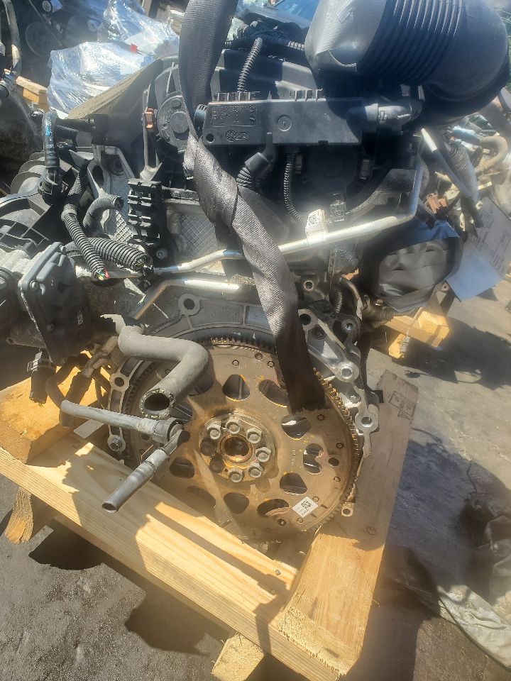 2015 MINI COOPER COOPER 4cyl Gasoline Turbo 2.0 ENGINE ASSEMBLY - 347752