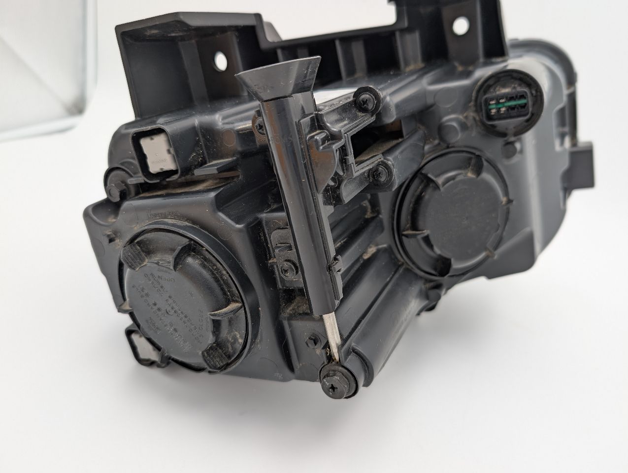 2019 HYUNDAI KONA 2.0L 4cyl Gasoline VVT Left HEADLAMP ASSEMBLY - 347819 — photo 6