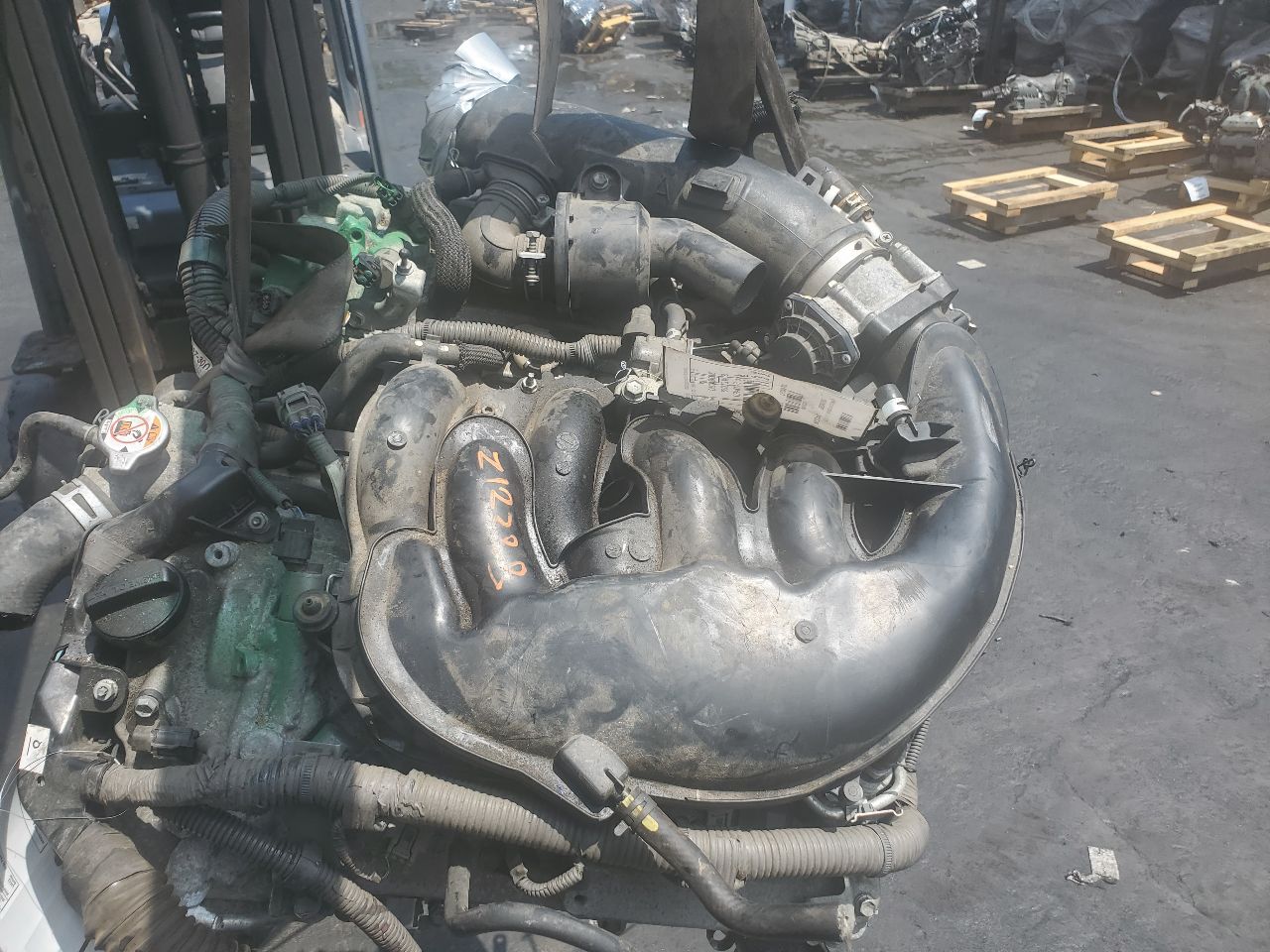 2016 LEXUS IS350 6cyl Gasoline 3.5 ENGINE ASSEMBLY - 347842 — photo 5