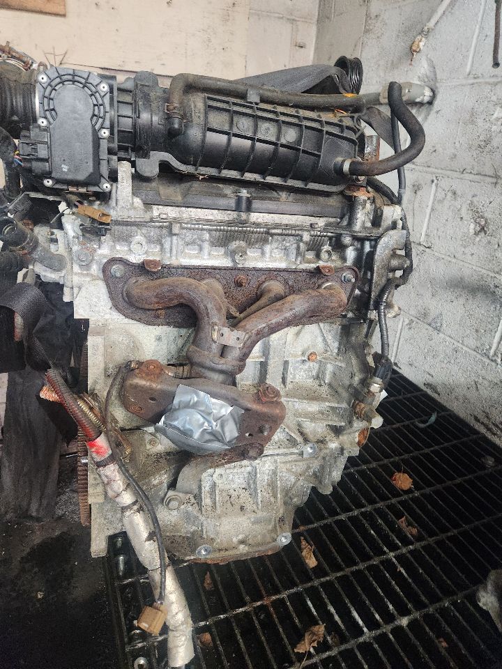 2015 CHEVROLET CITY EXPRESS 2.0L 4cyl Gasoline VVT ENGINE ASSEMBLY - 348268 — photo 4