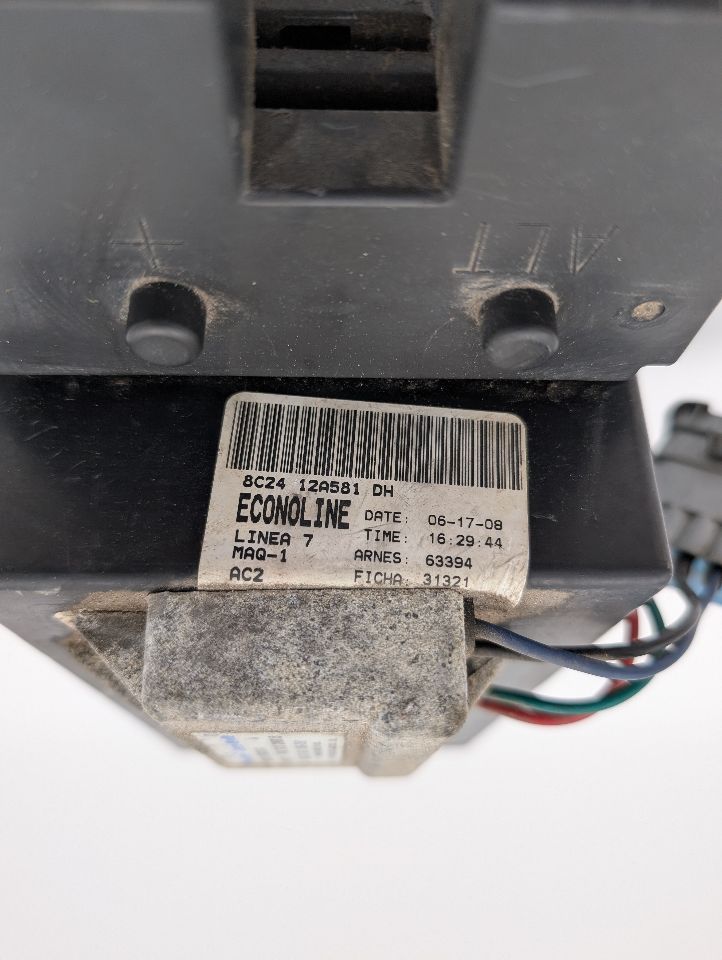 2008 FORD E150 VAN Fuse Box, Engine - 348576 — photo 6