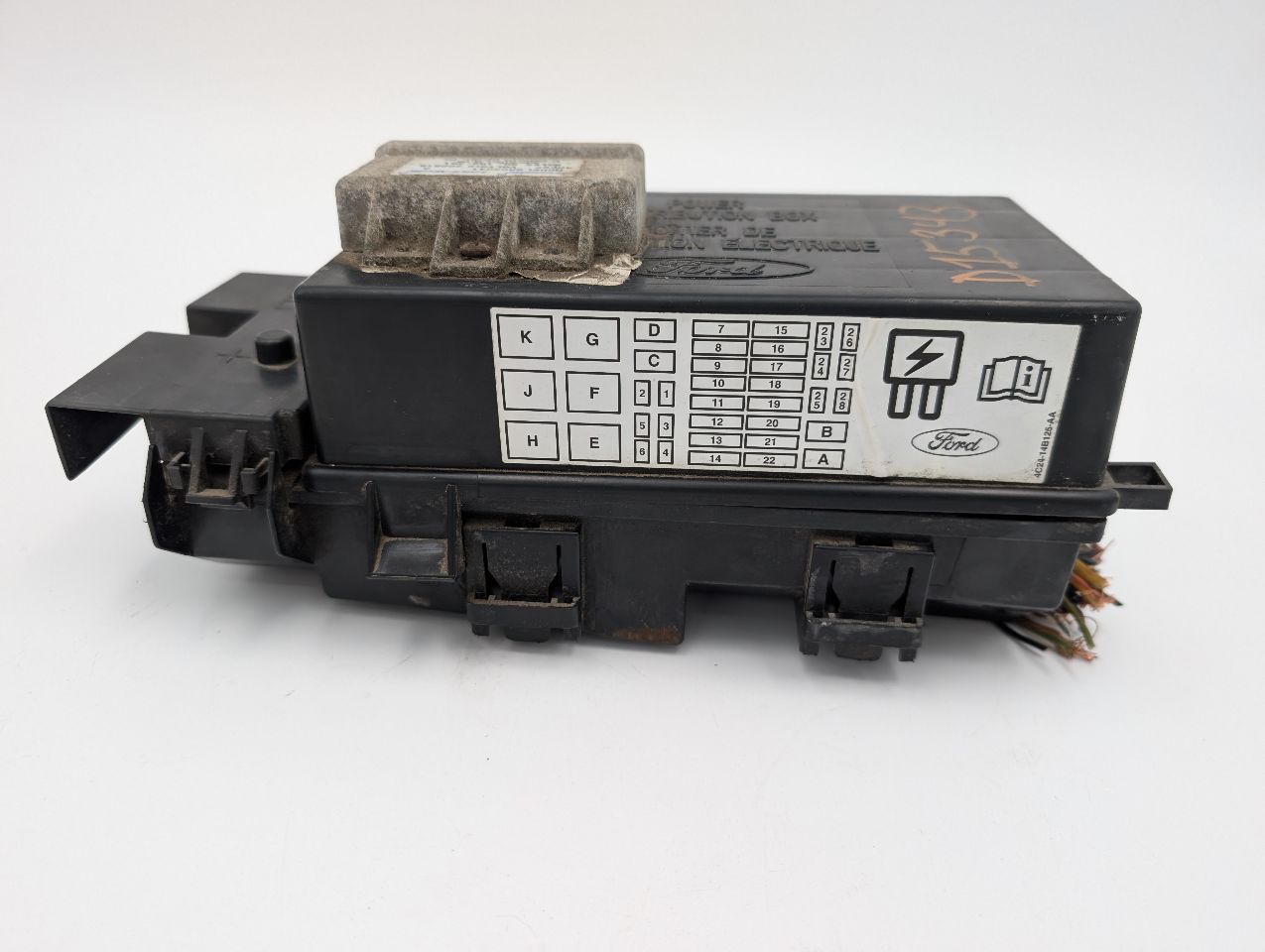 2008 FORD E150 VAN Fuse Box, Engine - 348576 — photo 7