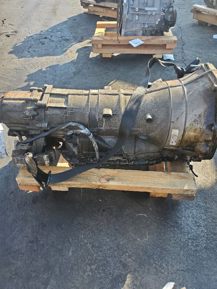2011 BMW 750i 8cyl Gasoline Turbo 4.4 Transmiss,Transaxle - 348643 — photo 3