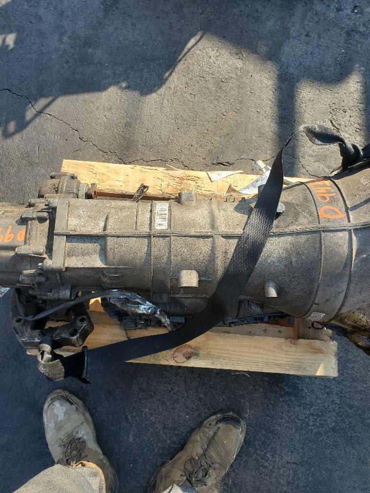 2011 BMW 750i 8cyl Gasoline Turbo 4.4 Transmiss,Transaxle - 348643 — photo 5