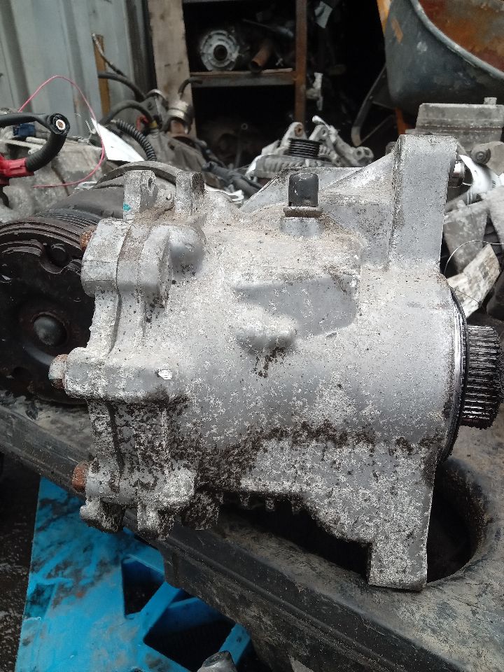 2021 KIA SELTOS 2.0L 4cyl Gasoline VVT TRANSFER CASE ASSY - 348704
