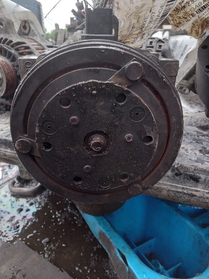 2000 FORD RANGER 6cyl Gasoline 3.0 Flex AC COMPRESSOR - 348764 — photo 3