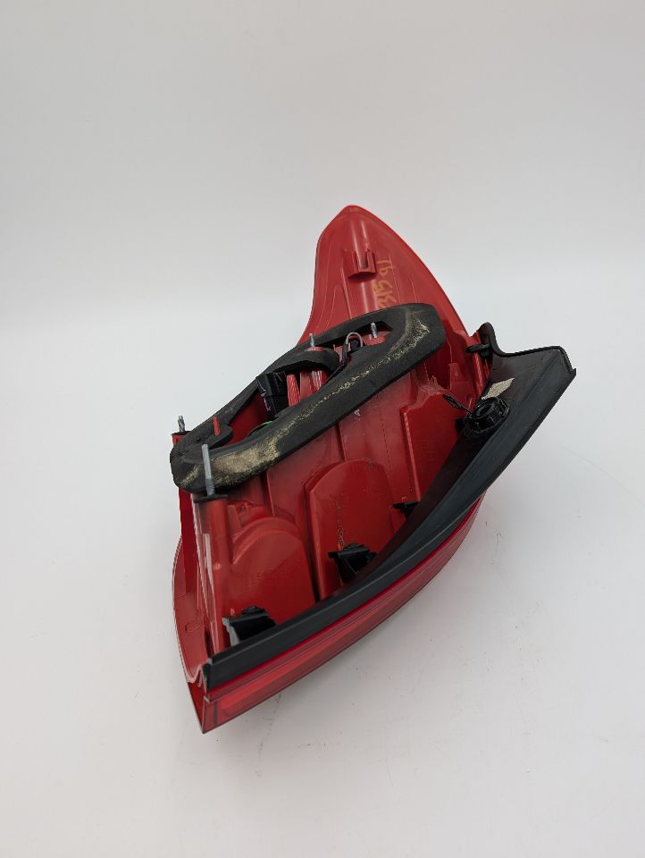 2015 BUICK ENCORE 4cyl Gasoline Turbo 1.4 Right TAIL LAMP - 349216 — photo 8