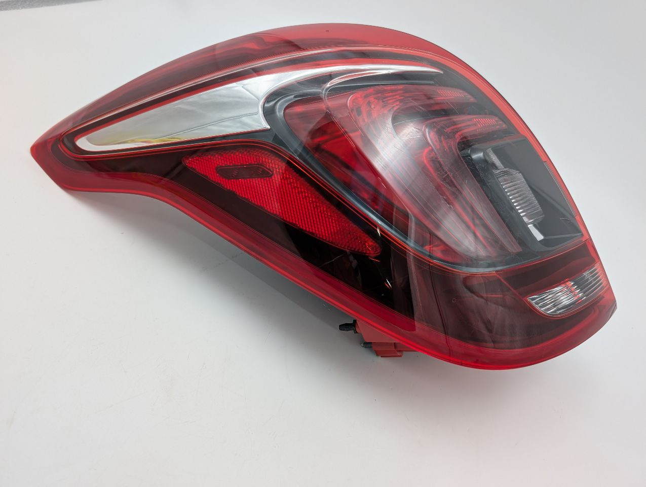 2018 BUICK ENCORE 1.4L 4cyl Turbo Gasoline Left TAIL LAMP - 349251 — photo 6