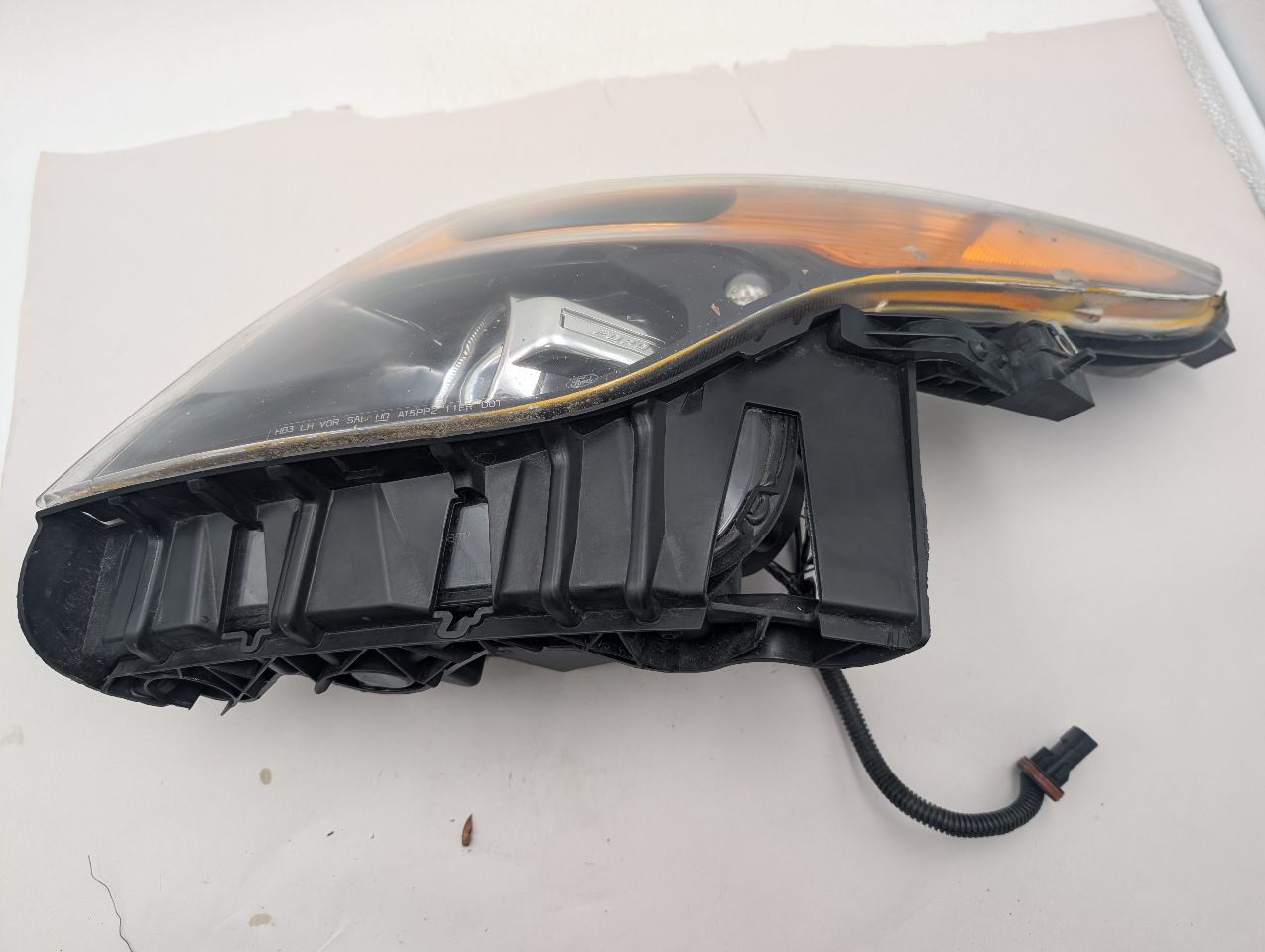 2015 FORD EXPLORER Left HEADLAMP ASSEMBLY - 349561 — photo 2