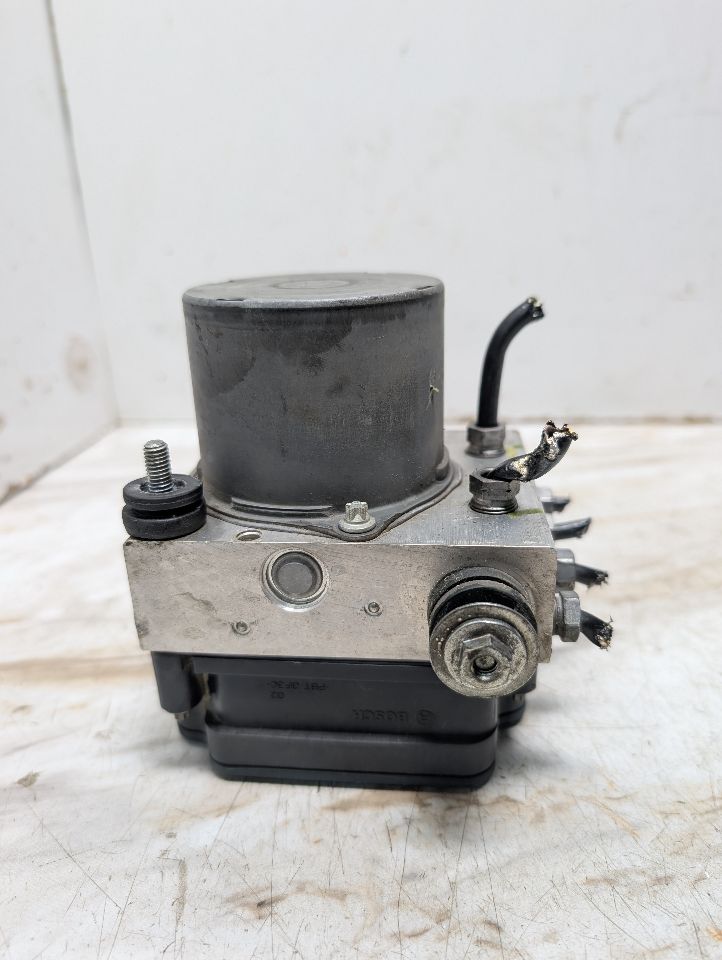 2016 DODGE PROMASTER 1500 VAN 3.6L 6cyl VVT Anti-lock Brake Pts - 349784 — photo 6