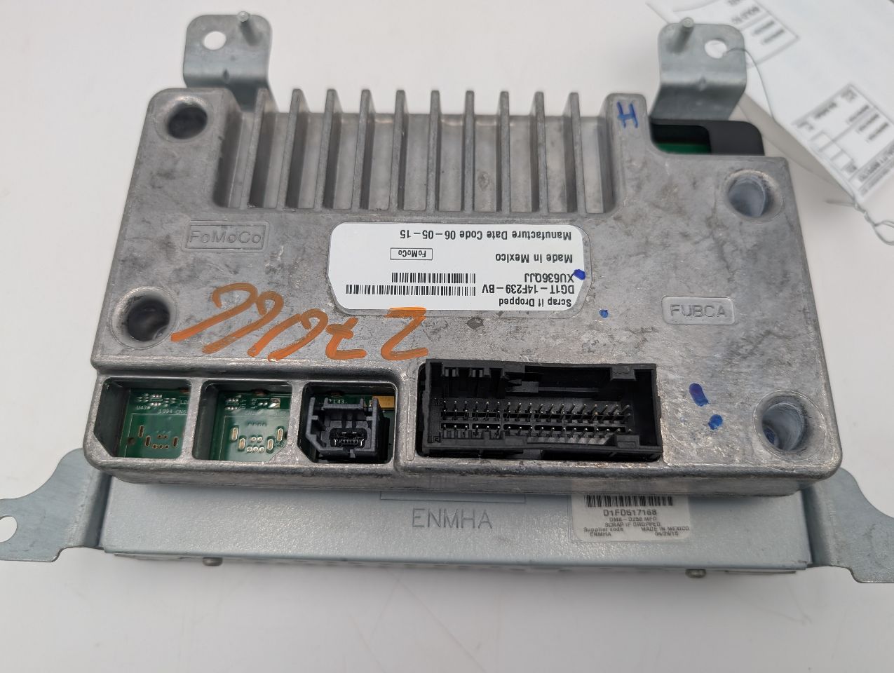 2015 FORD TAURUS Radio Audio - 351360 — photo 4