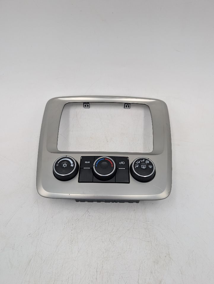 2013 GMC ACADIA 6cyl Gasoline 3.6 TEMP CONTROL - 351386
