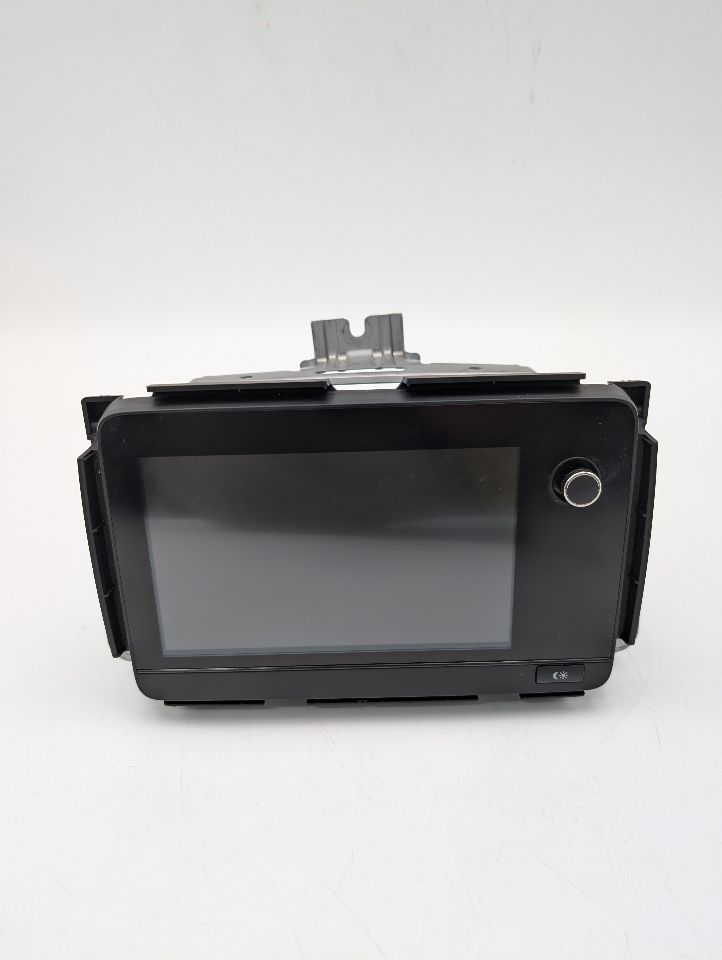 2021 HONDA HR-V 1.8L 4cyl Gasoline VVT Radio Audio - 351432 — photo 2