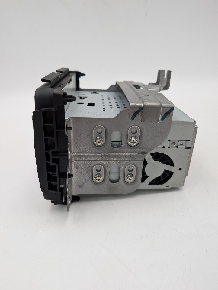 2021 HONDA HR-V 1.8L 4cyl Gasoline VVT Radio Audio - 351432 — photo 4