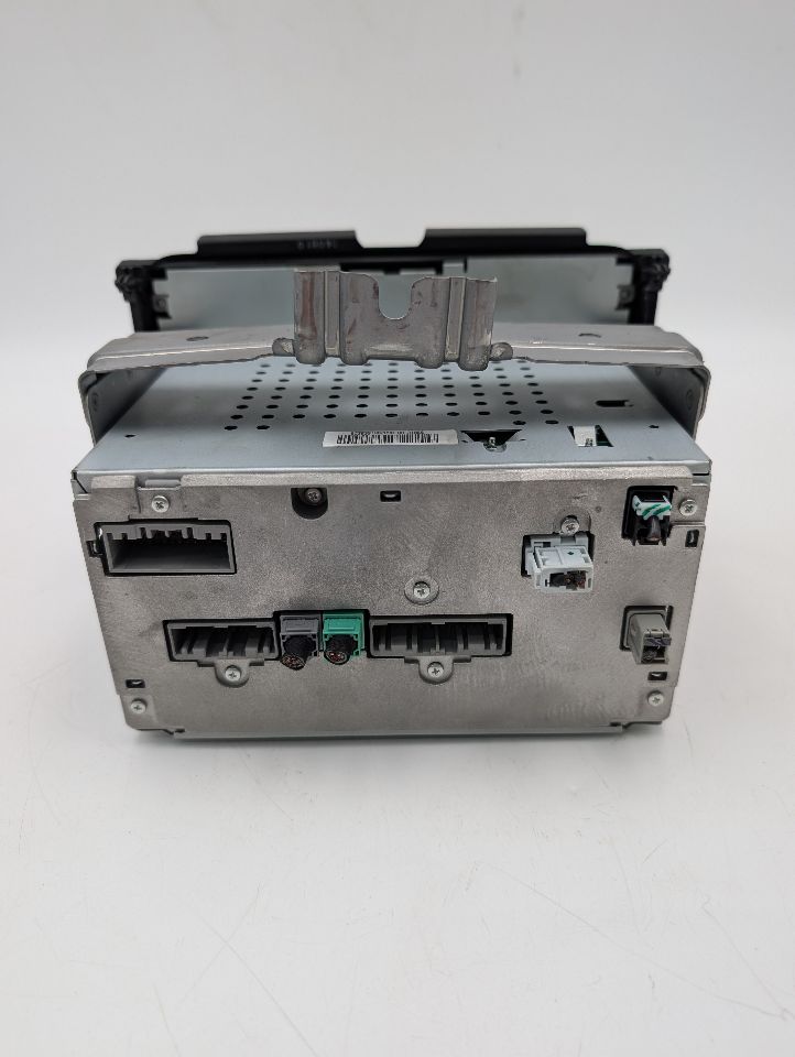 2021 HONDA HR-V 1.8L 4cyl Gasoline VVT Radio Audio - 351432 — photo 5