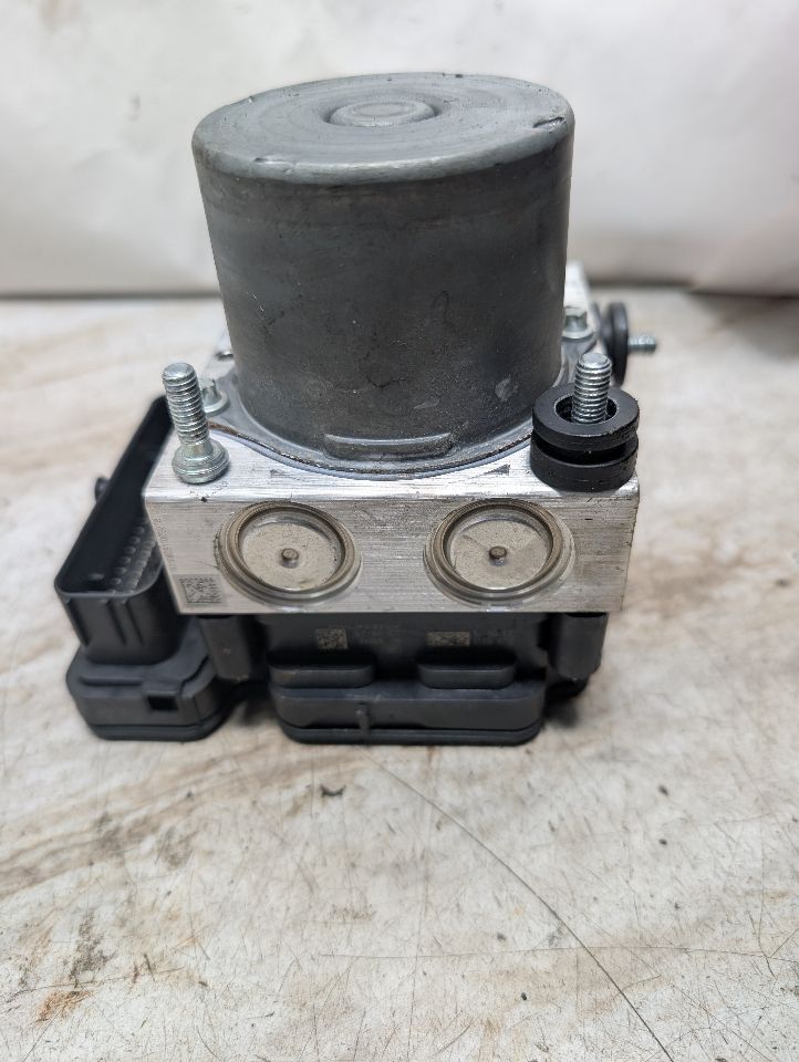 2024 DODGE PROMASTER 1500 VAN 3.6L 6cyl Gasoline Anti-lock Brake Pts - 351512 — photo 6
