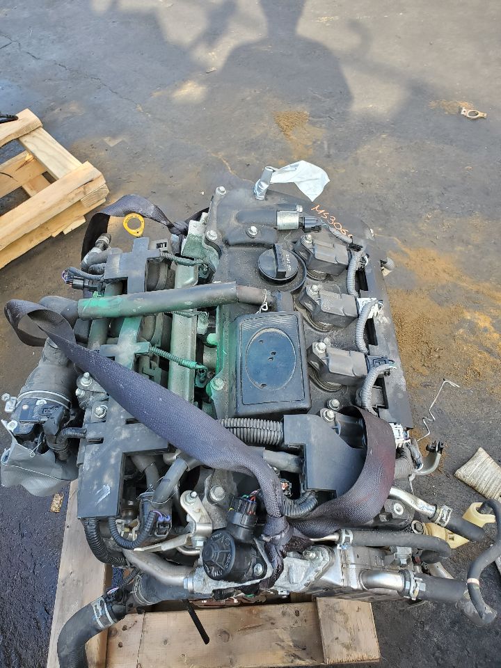 2018 TOYOTA PRIUS 1.8L 4cyl Hybrid VVT ENGINE ASSEMBLY - 351670