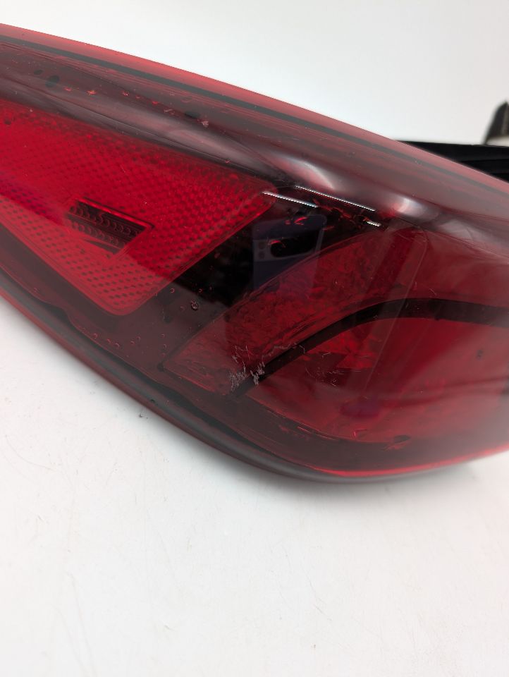 2022 HYUNDAI KONA 2.0L 4cyl Gasoline VVT Left TAIL LAMP - 351879 — photo 3