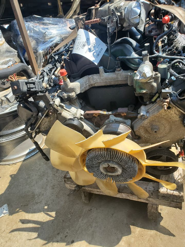 2003 FORD VAN 5.4L 8cyl Gasoline ENGINE ASSEMBLY - 351910 — photo 4