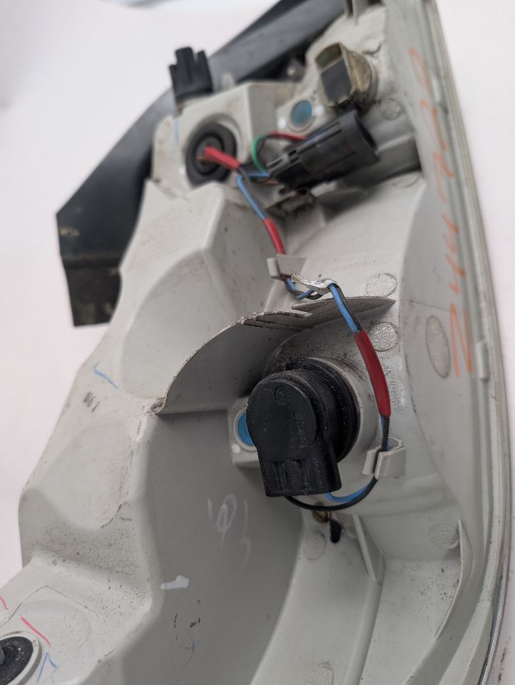 2012 BUICK LACROSSE 4cyl Hybrid 2.4 Right TAIL LAMP - 352034 — photo 3