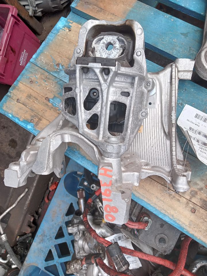 2019 AUDI S5 3.0L 6cyl Turbo Gasoline ENGINE MOUNTS - 352173