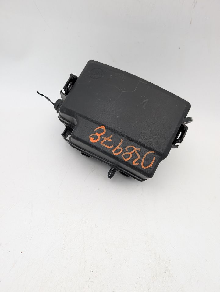 2021 KIA SELTOS 2.0L 4cyl Gasoline VVT Fuse Box, Engine - 352254