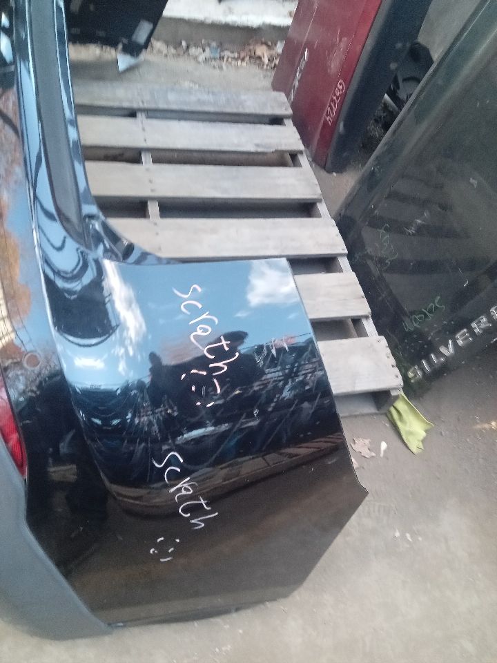 2019 LINCOLN NAUTILUS 2.0L 4cyl Turbo Gasoline BUMPER ASSY, REAR - 352297 — photo 4
