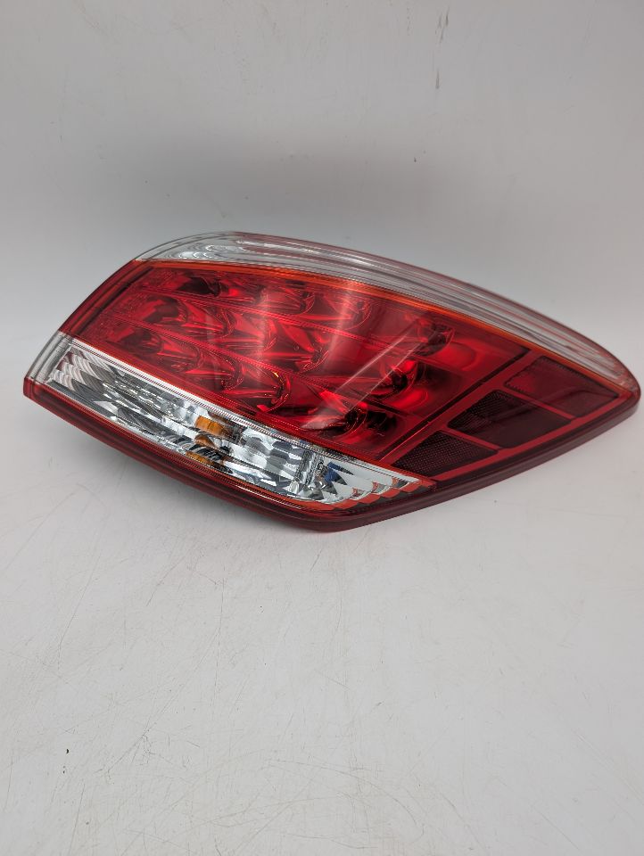 2011 NISSAN MURANO 6cyl Gasoline 3.5 Right TAIL LAMP - 352586