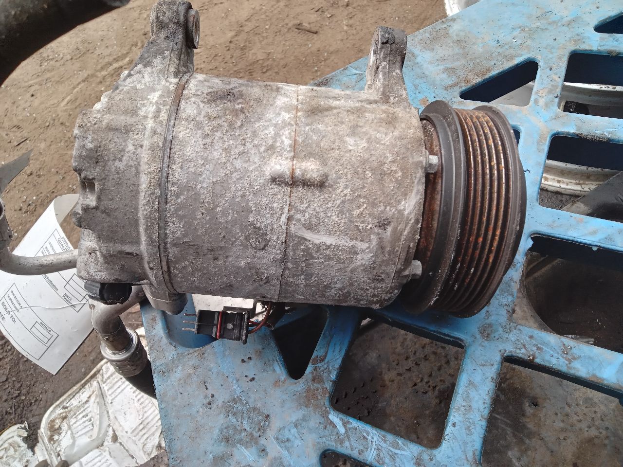 2015 MINI COOPER COOPER 4cyl Gasoline Turbo 2.0 AC COMPRESSOR - 352647 — photo 3