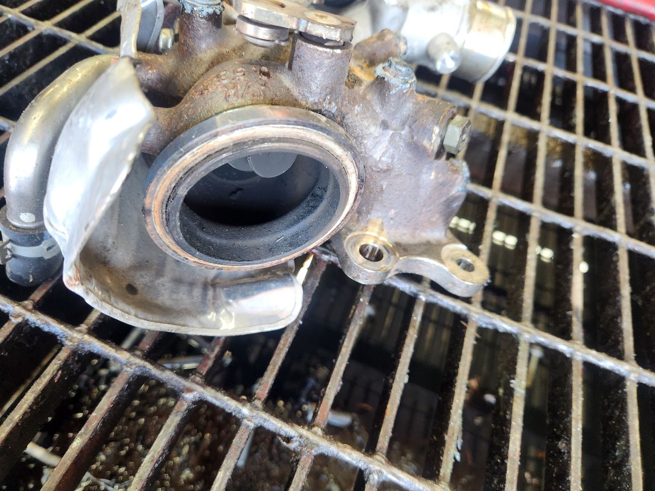 2018 INFINITI Q60 3.0L 6cyl Turbo Gasoline Left Turbo-Supercharger - 353192 — photo 3