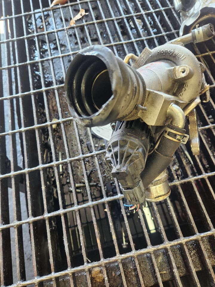 2018 INFINITI Q60 3.0L 6cyl Turbo Gasoline Left Turbo-Supercharger - 353192 — photo 4