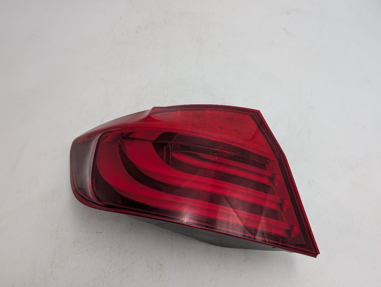 2012 BMW 528i 4cyl Gasoline Turbo 2.0 Left TAIL LAMP - 354090 — photo 3