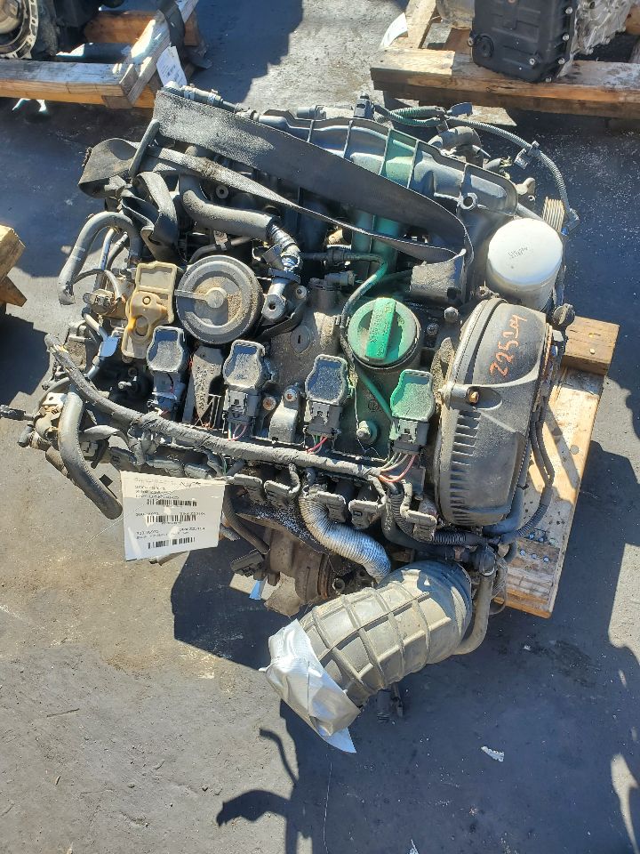 2009 AUDI A4 4cyl Gasoline Turbo 2.0 ENGINE ASSEMBLY - 354545