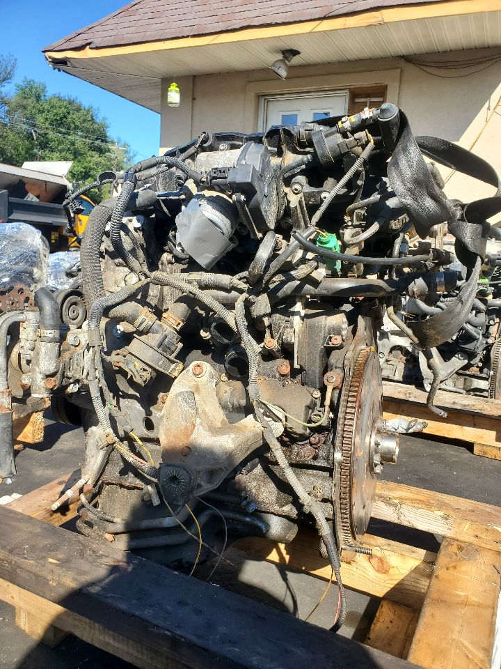 2009 AUDI A4 4cyl Gasoline Turbo 2.0 ENGINE ASSEMBLY - 354545 — photo 5